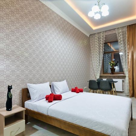 Alfa Apartments Krakivska 17 Lviv Dış mekan fotoğraf