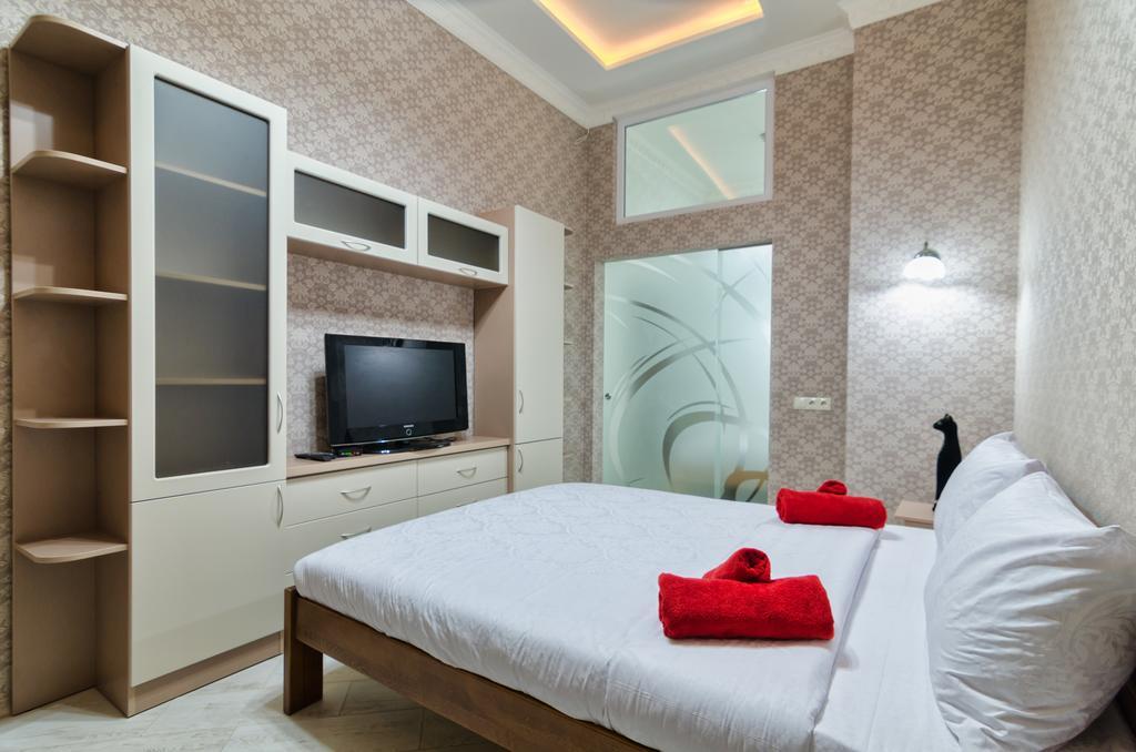 Alfa Apartments Krakivska 17 Lviv Dış mekan fotoğraf